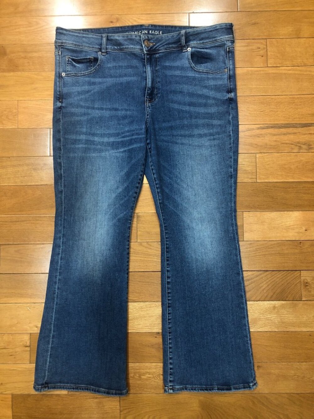 American Eagle Outfitters Super Stretch Kick Boot Blue Jeans Size 20S Comfort